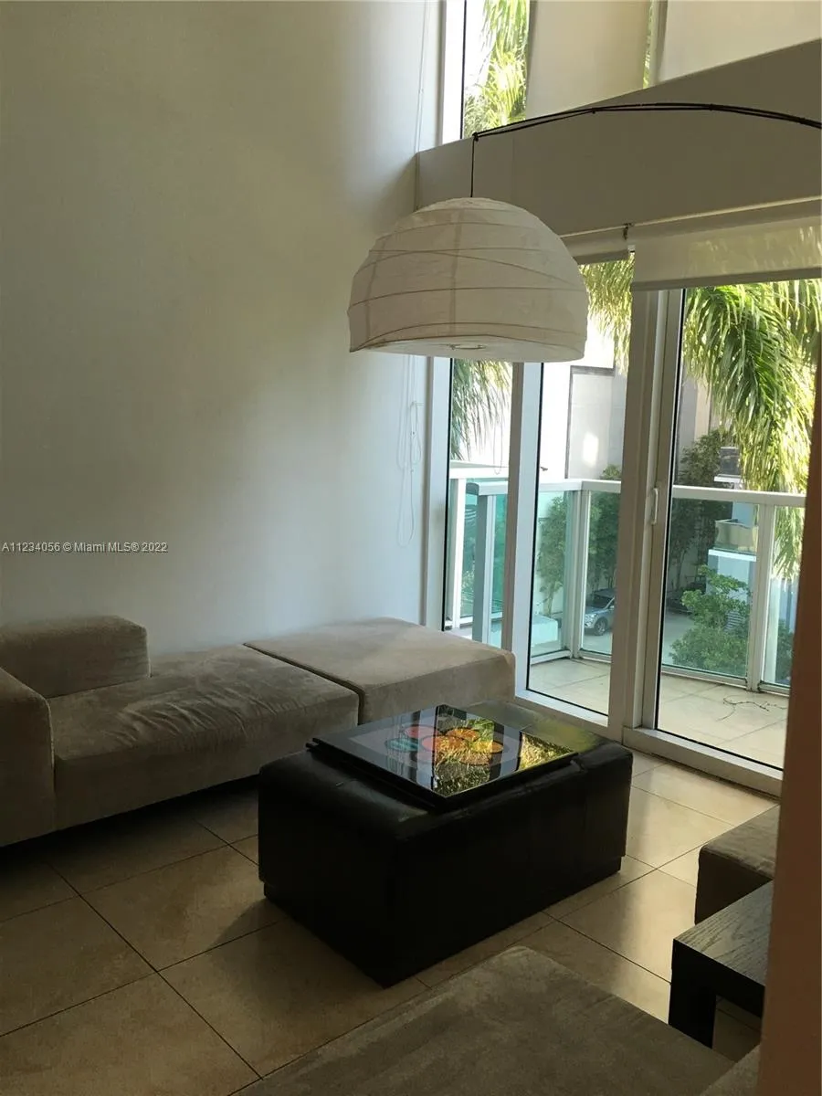 41 SE 5th St # 308, Miami FL 33131