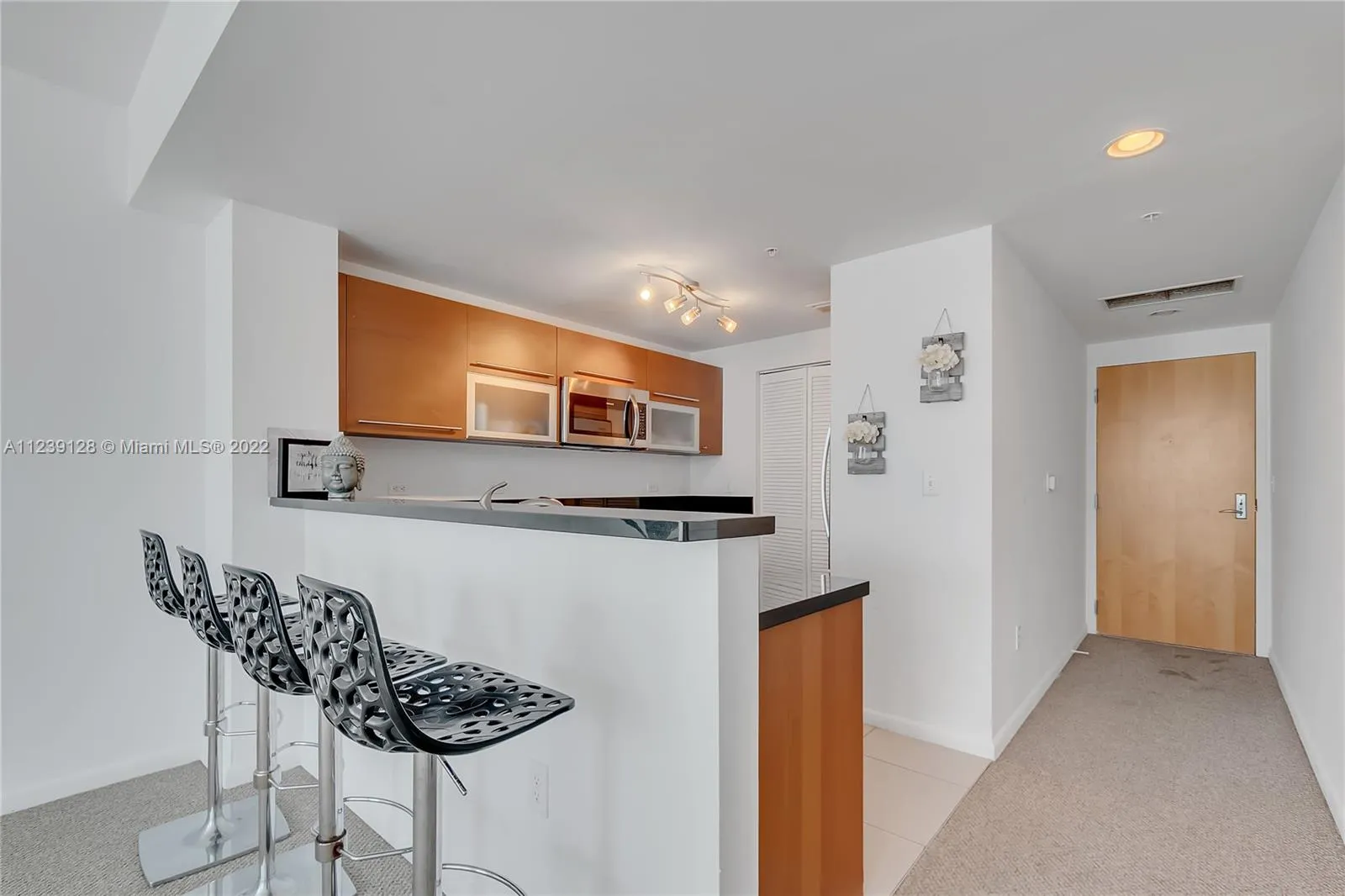 244 Biscayne Blvd # 2507, Miami FL 33132