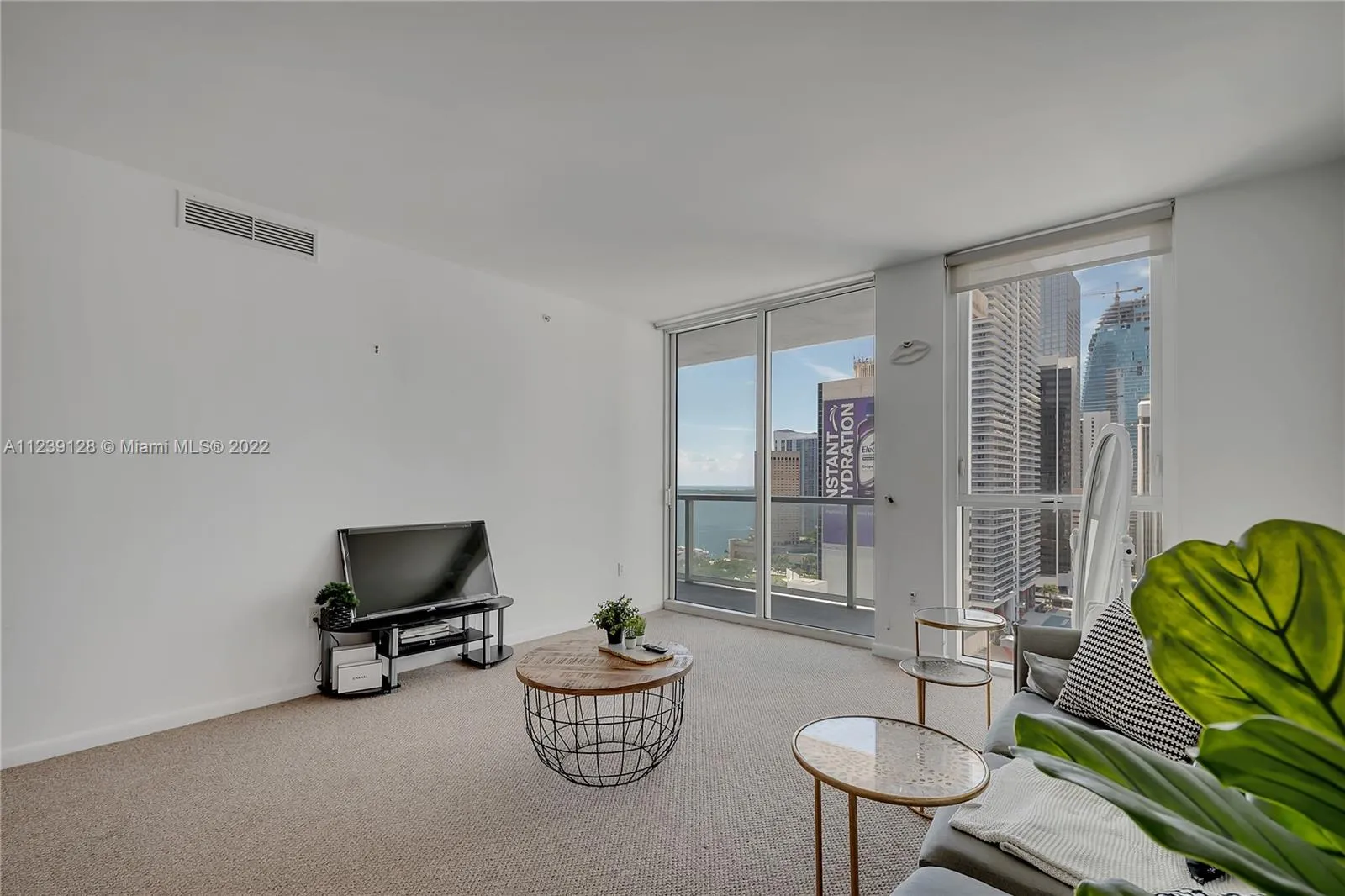 244 Biscayne Blvd # 2507, Miami FL 33132