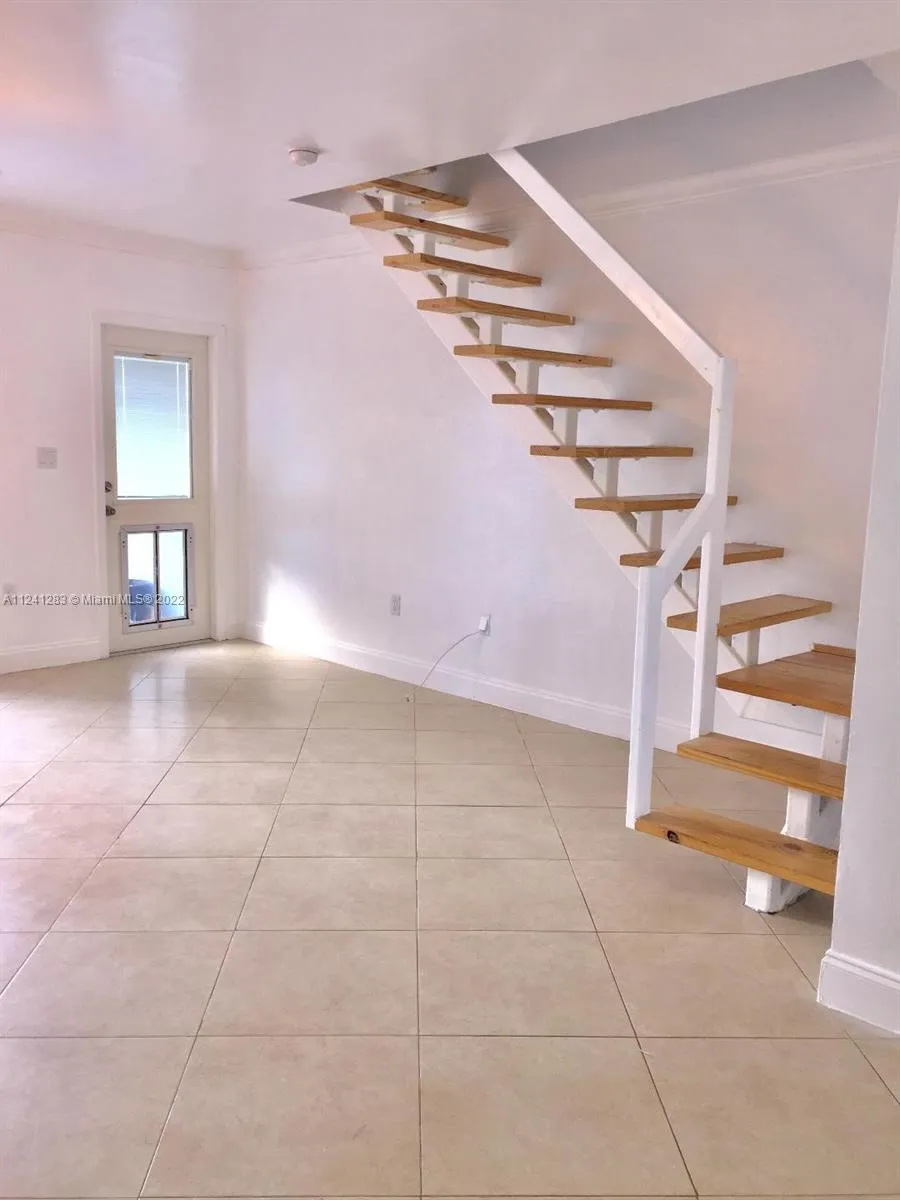 798 Crandon Blvd # 7C, Key Biscayne FL 33149