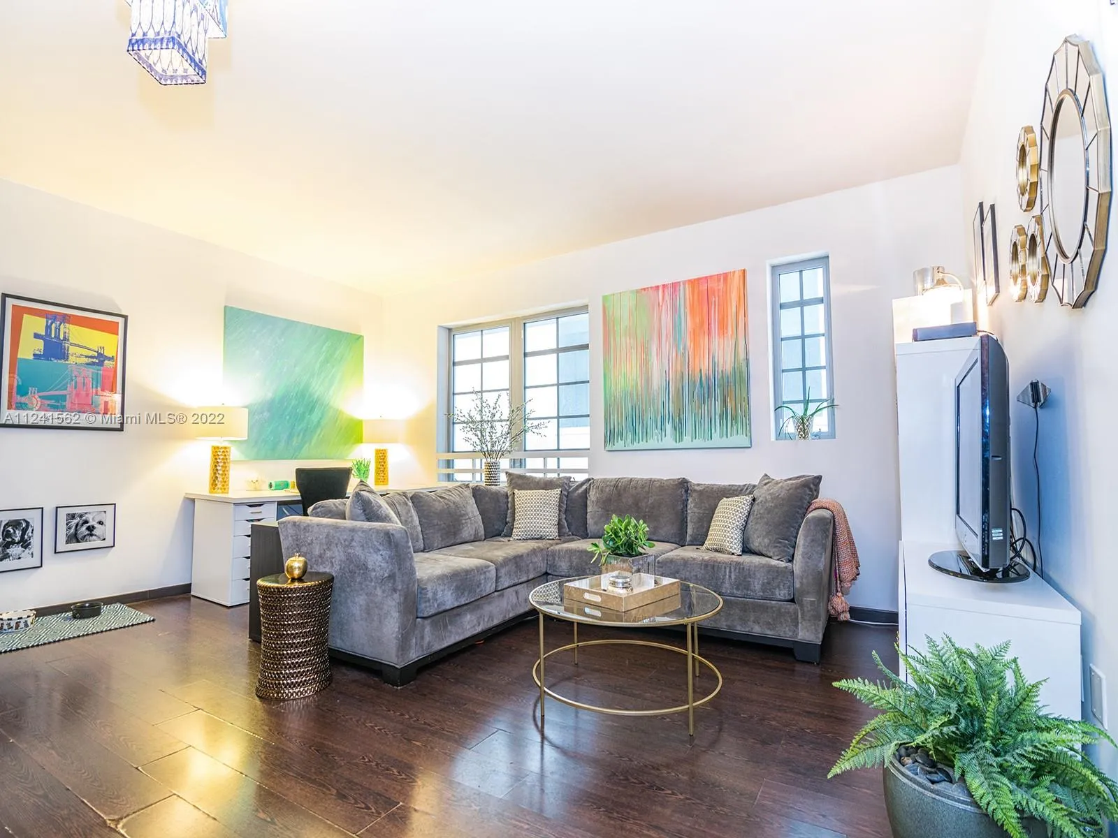 1 bedroom 1 bath for sale at 435 21st St # 223, Miami Beach FL 33139