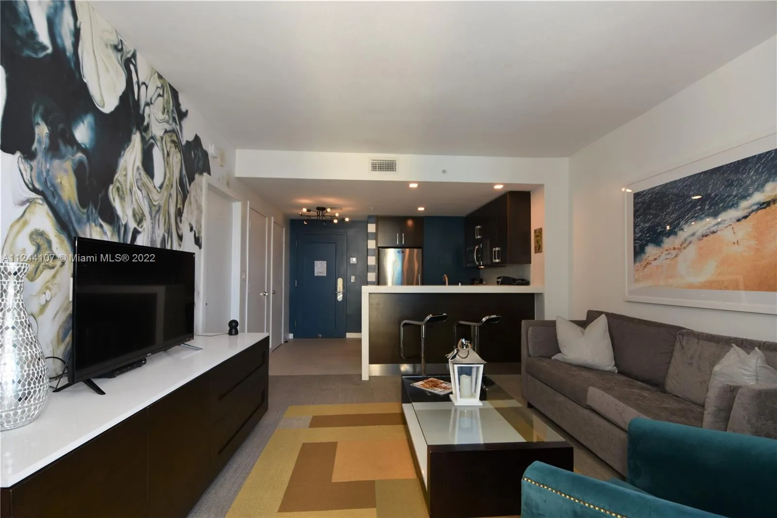 17315 Collins Ave # 1107, Sunny Isles Beach FL 33160