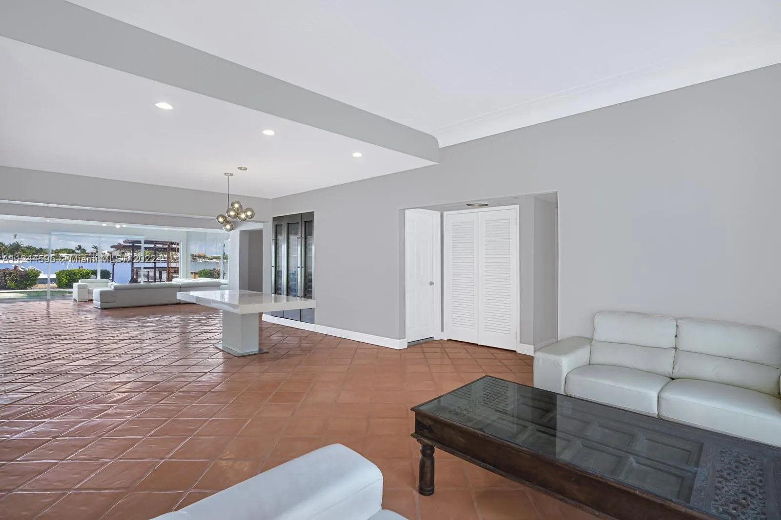 1265 N Biscayne Point Rd, Miami Beach FL 33141