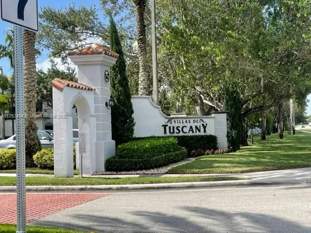 3 bedroom 3 bath for sale at 711 SW 148th Ave # 414, Sunrise FL 33325