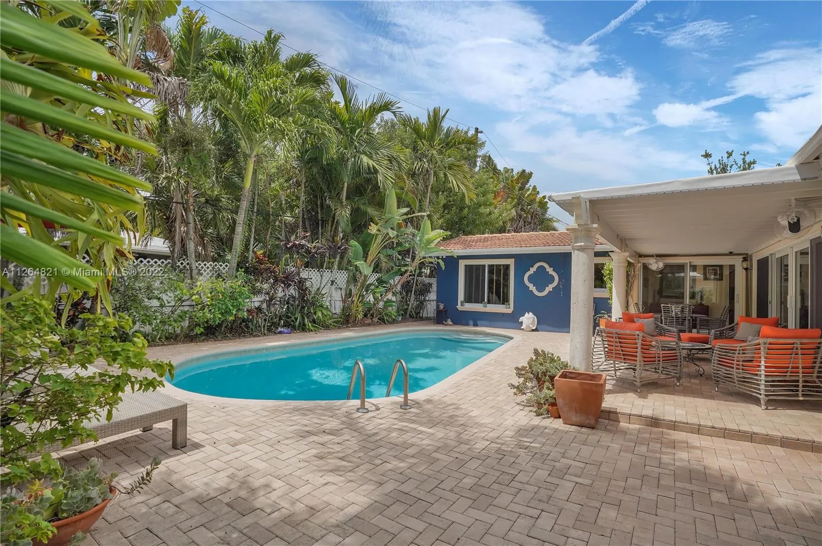 3204 Robbins Rd, Pompano Beach FL 33062