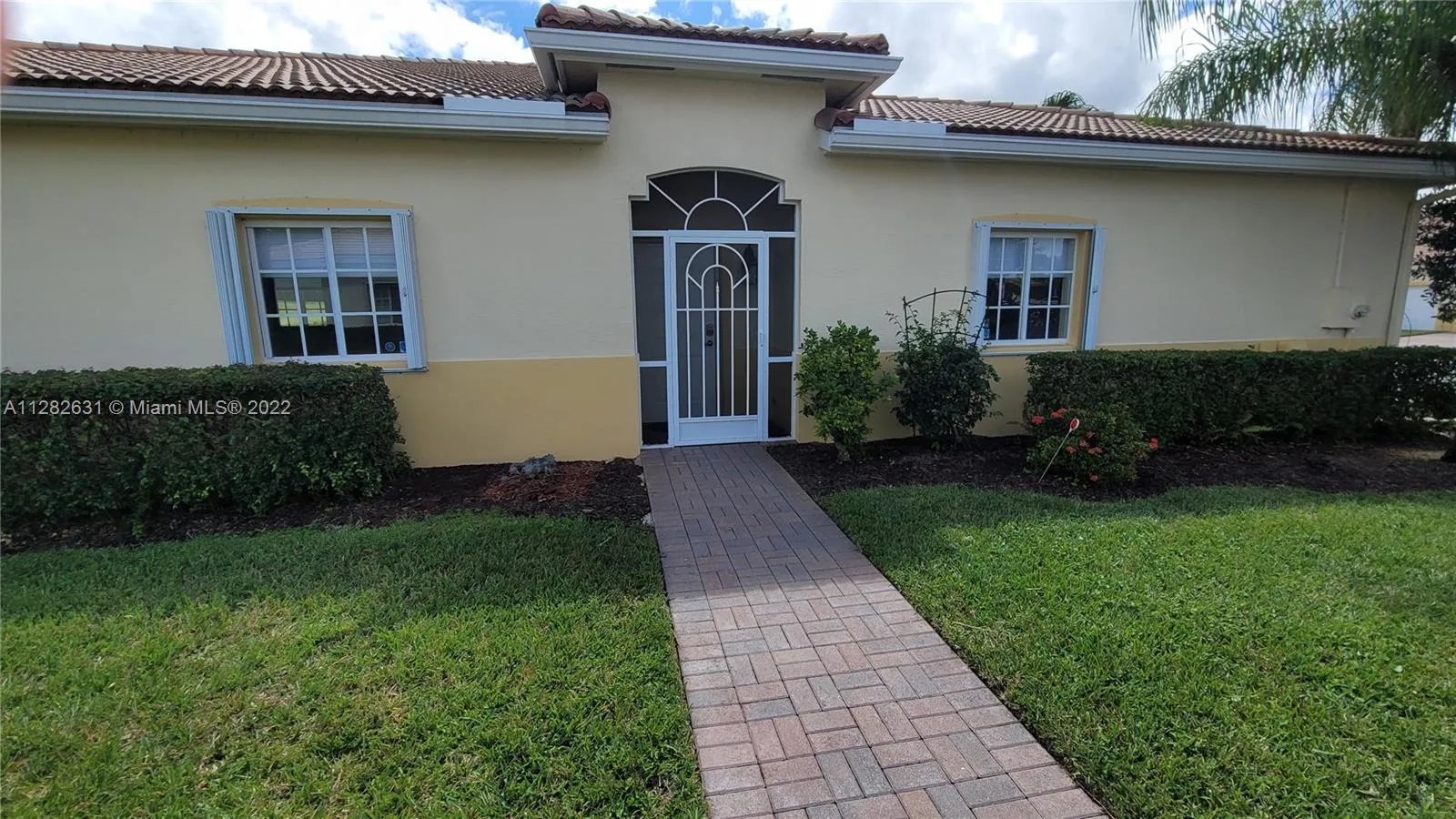 9875 Galleon Dr, West Palm Beach FL 33411