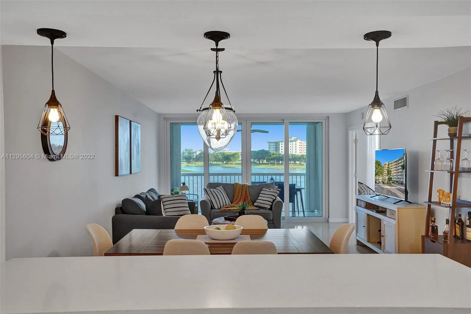 3091 N Course Dr # 305, Pompano Beach FL 33069