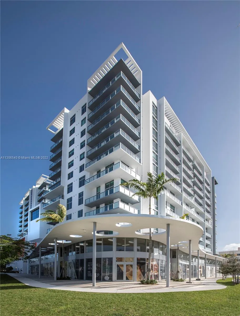 1 bedroom 1 bath for sale at 3900 Biscayne Blvd # 819, Miami FL 33137
