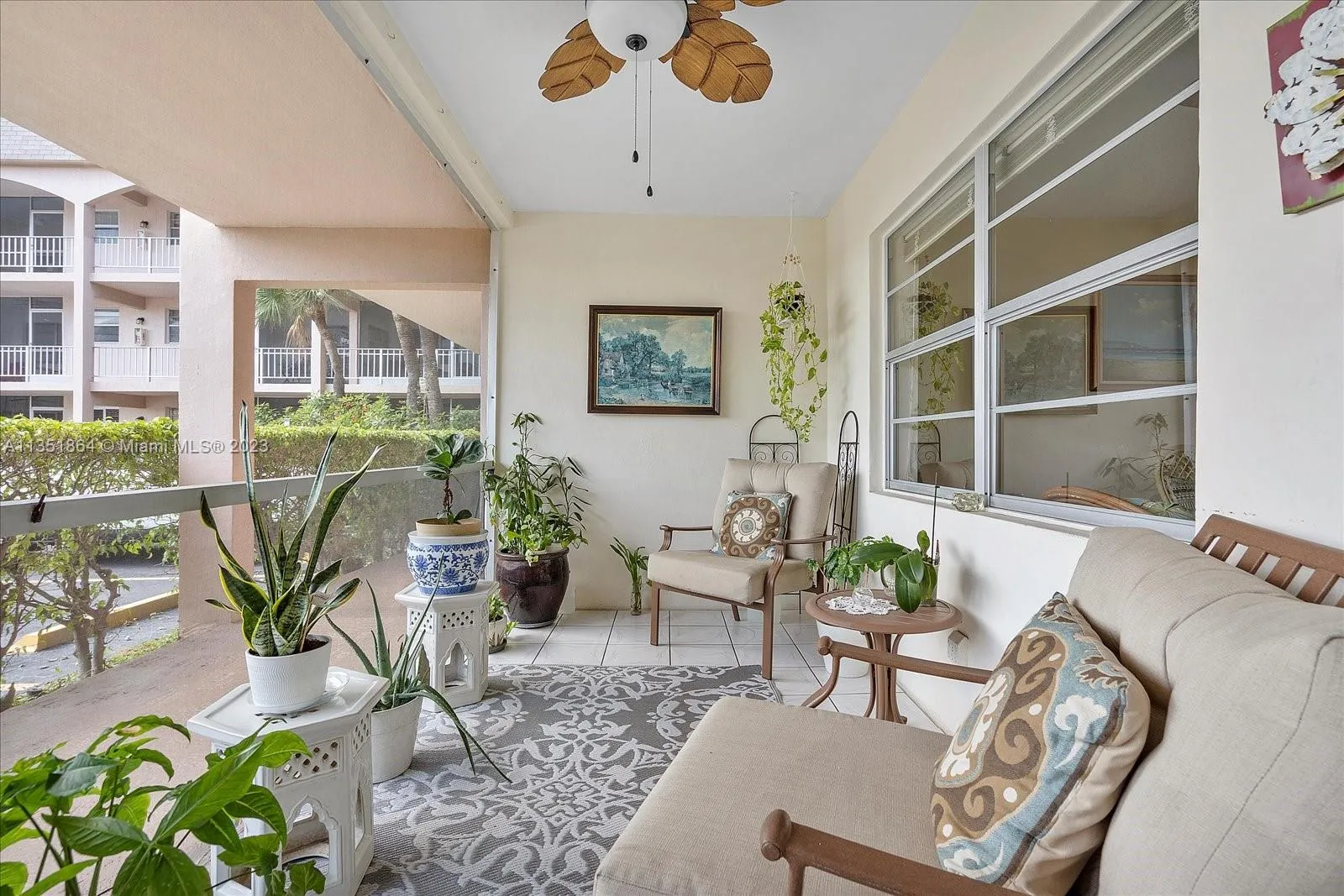 501 Blue Heron Dr # A, Hallandale Beach FL 33009