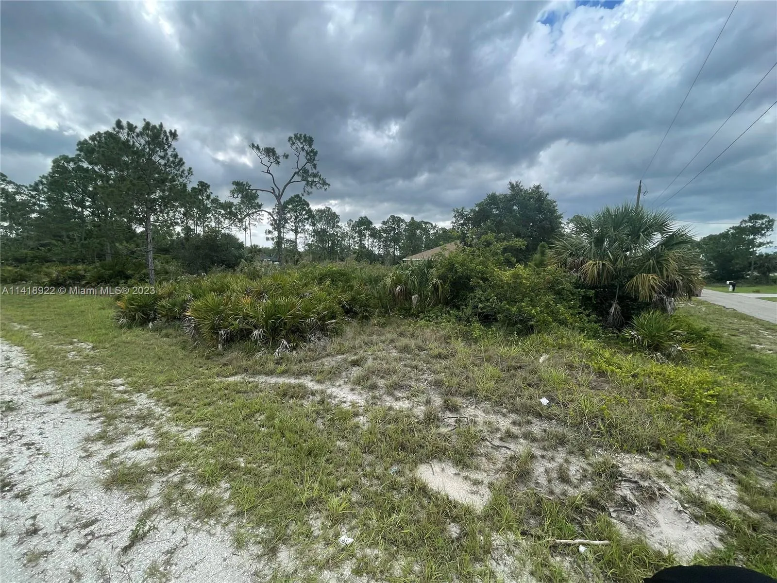 for sale at 1000 W 13th ST, Lehigh Acres FL 33972