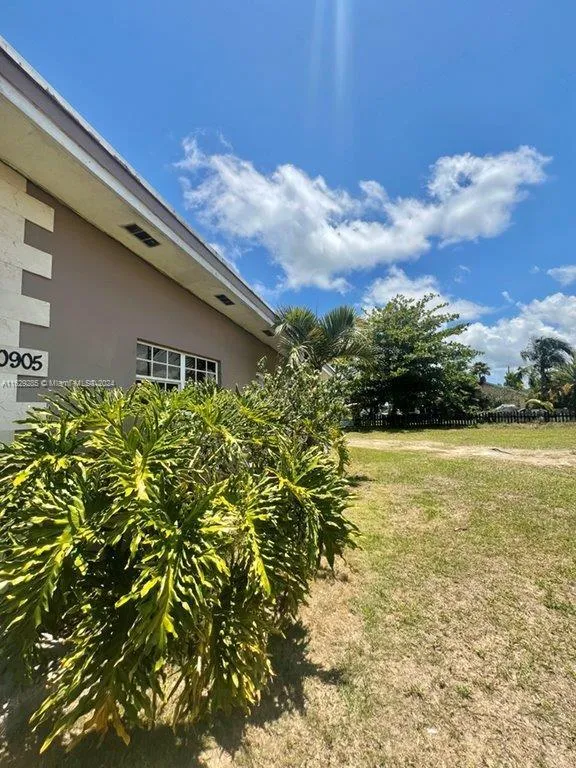 30905 SW 194th Ave, Homestead FL 33030
