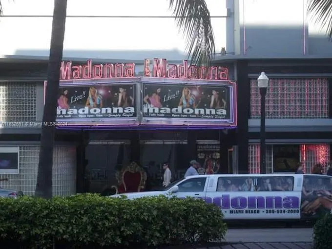 1527 Washington Ave, Miami Beach FL 33139