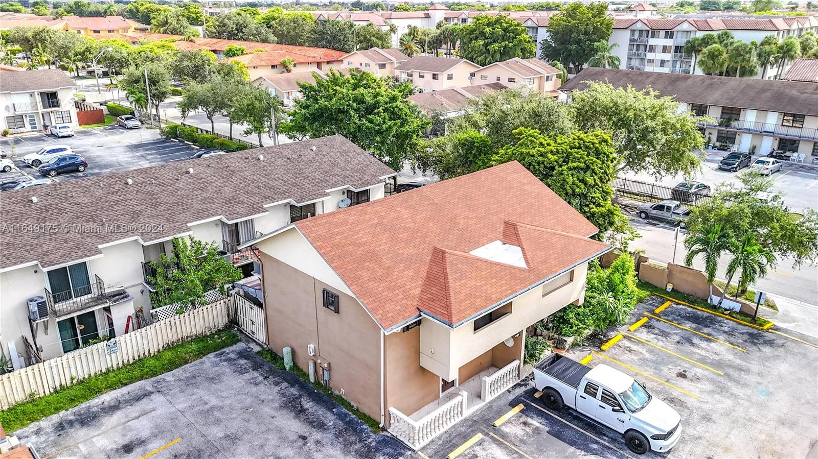 5350 W 26th Ave # 118, Hialeah FL 33016