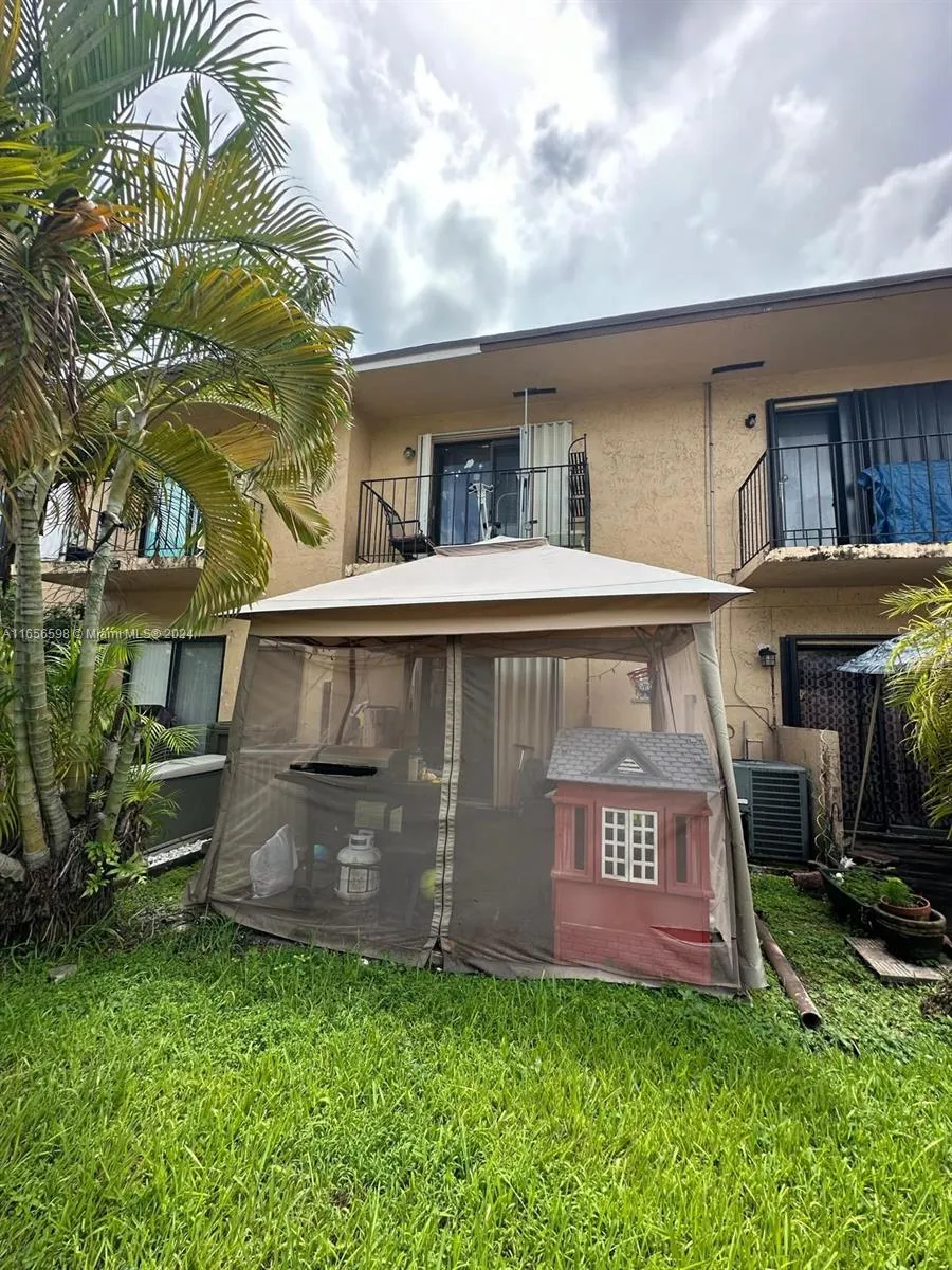 6866 NW 173rd Dr # 603, Hialeah FL 33015
