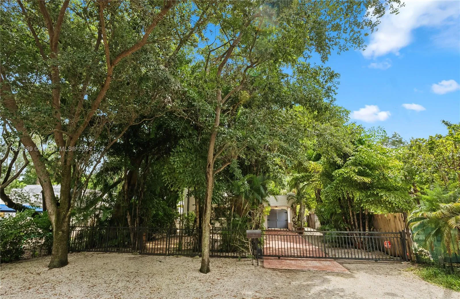 3 bedroom 3 bath for sale at 2472 Abaco Ave, Miami FL 33133