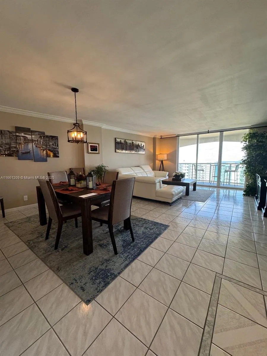 3800 S Ocean Dr # 1816, Hollywood FL 33019