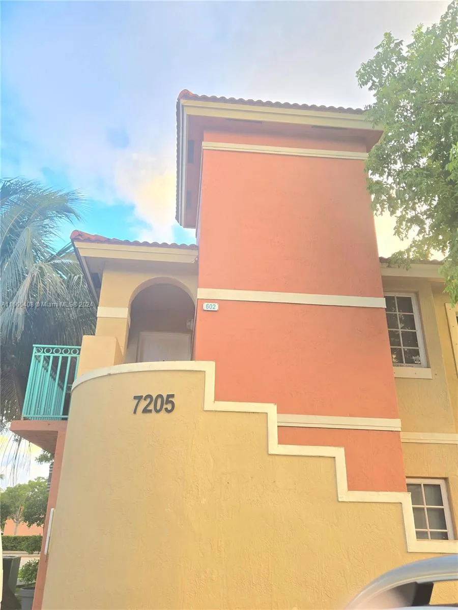 7205 NW 173rd Dr # 6, Hialeah FL 33015