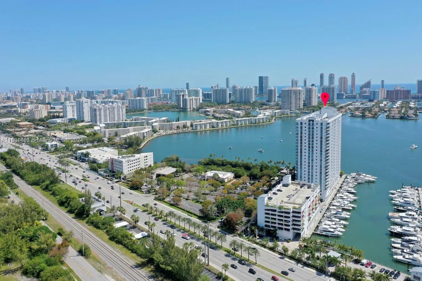 2 bedroom 3 bath for sale at 17301 Biscayne Blvd # 1404, North Miami FL 33160