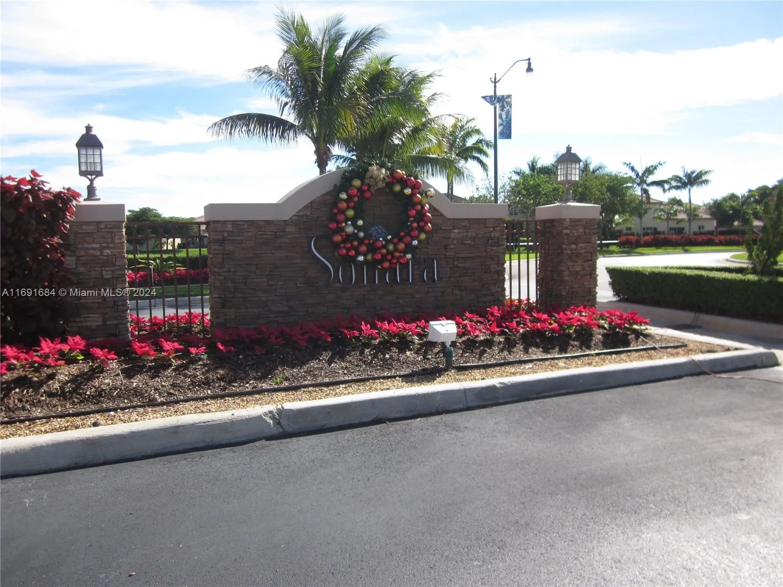 1780 NE 35th Ave, Homestead FL 33033