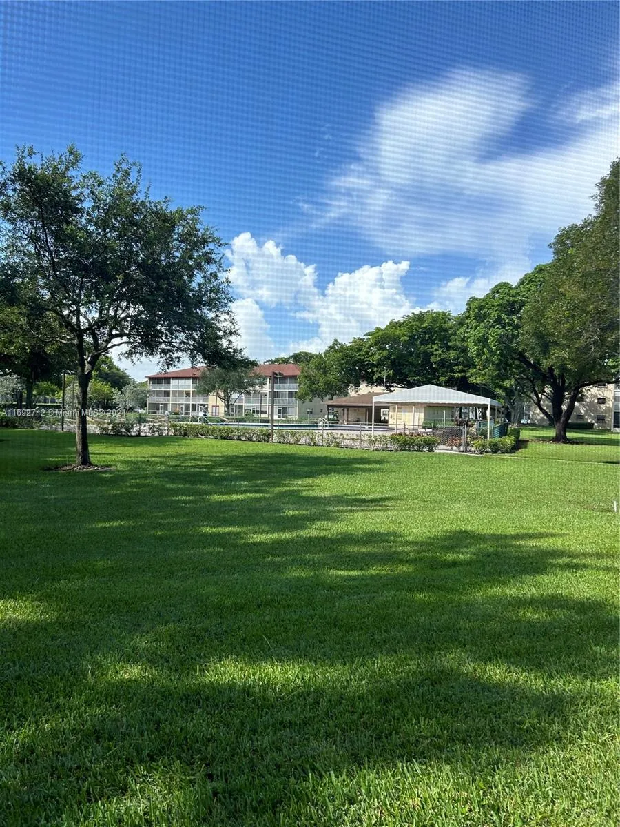 2 bedroom 1 bath for sale at 13300 SW 1st St # 105O, Pembroke Pines FL 33027