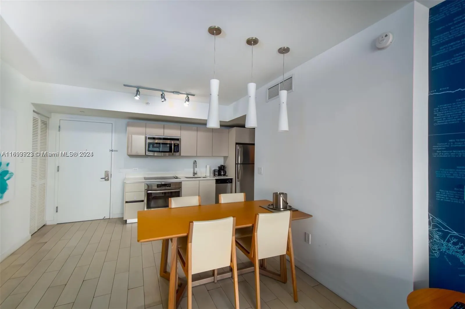 2602 E Hallandale Beach Blvd # R1606, Hallandale Beach FL 33009