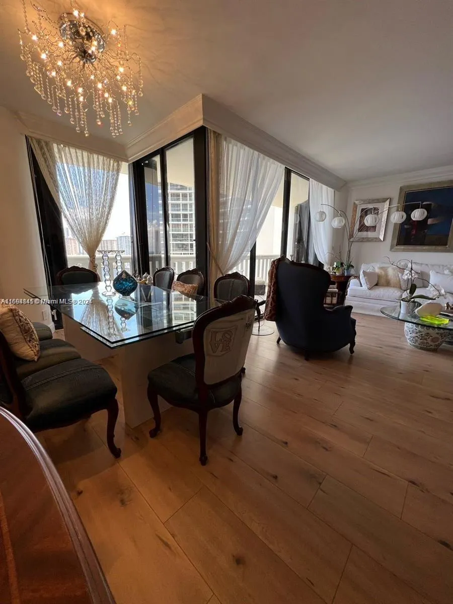 3000 Island Blvd # 1201, Aventura FL 33160