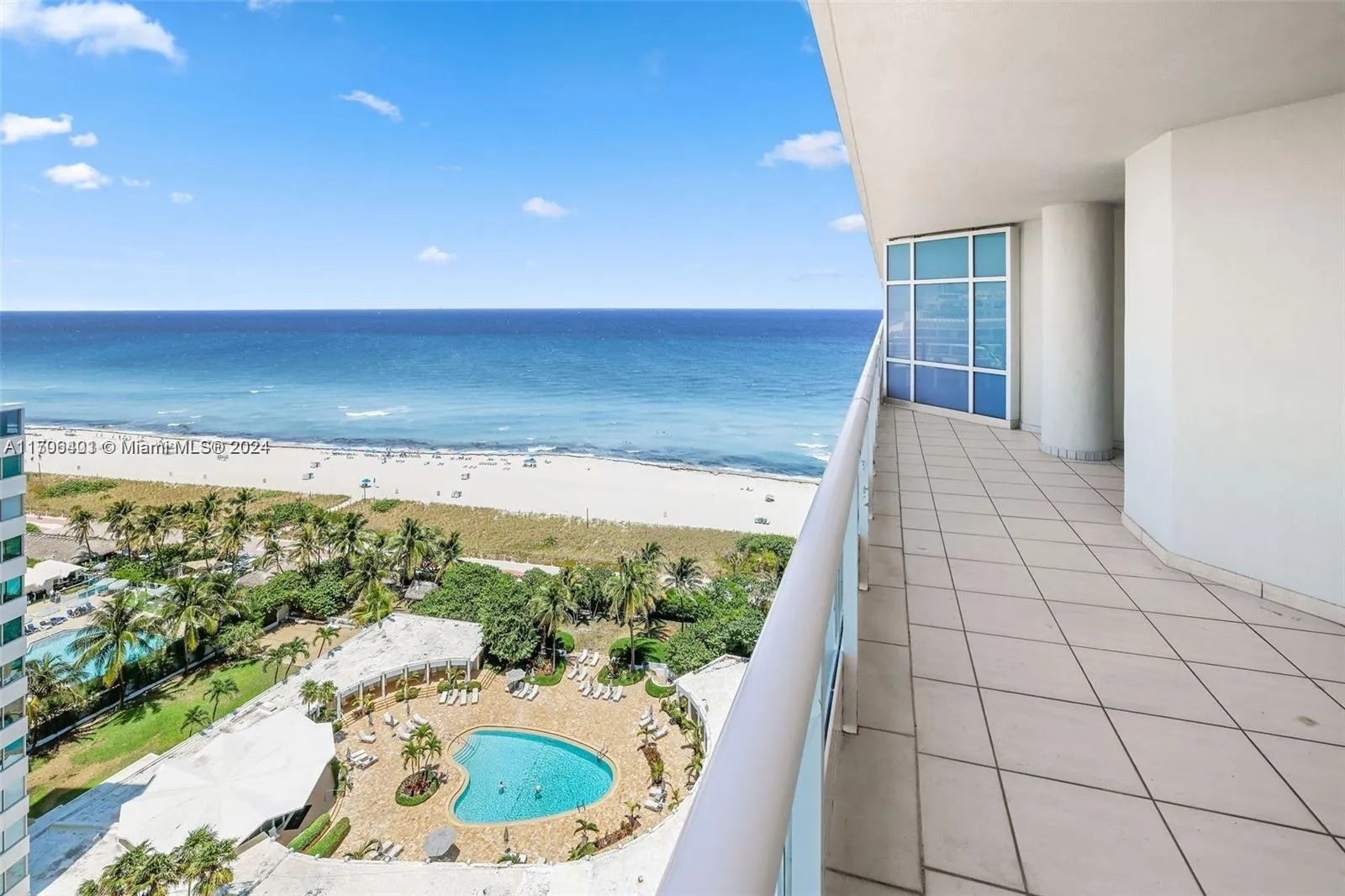 2 bedroom 2 bath for sale at 5025 Collins Ave # 1707, Miami Beach FL 33140