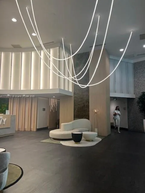 90 SW 3rd St # 1111, Miami FL 33130