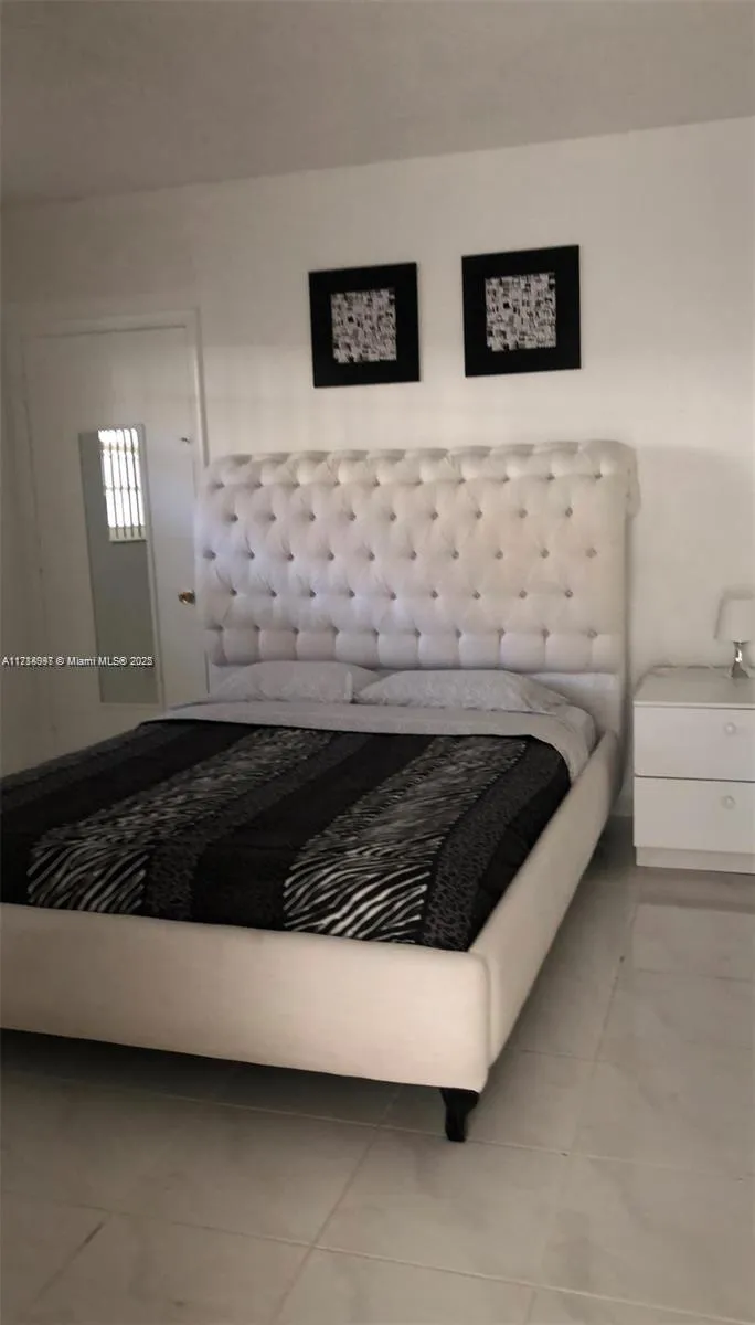 7920 East Dr # 6, North Bay Village FL 33141