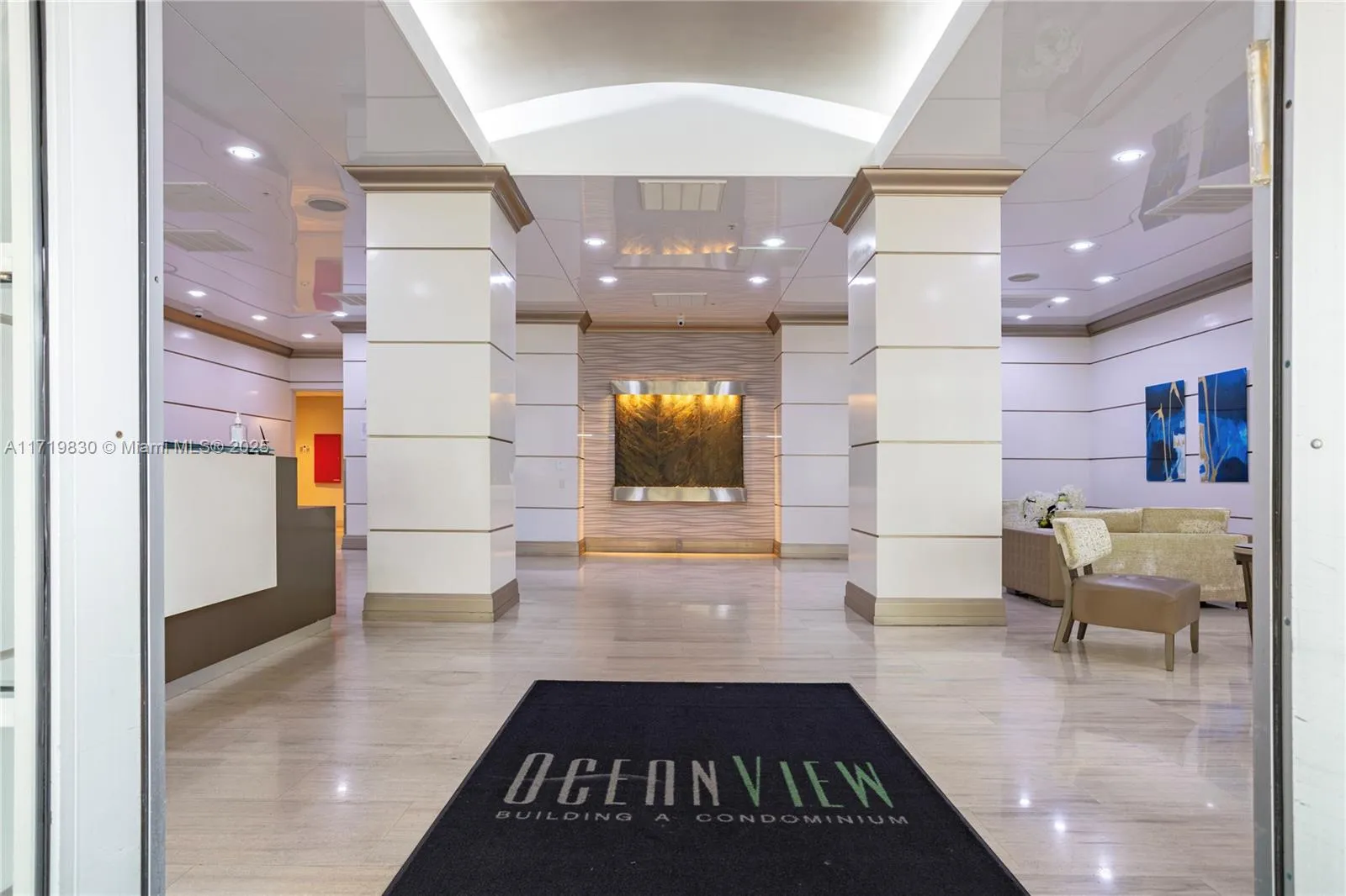 1 bedroom 1 bath for sale at 19390 Collins Ave # 609, Sunny Isles Beach FL 33160