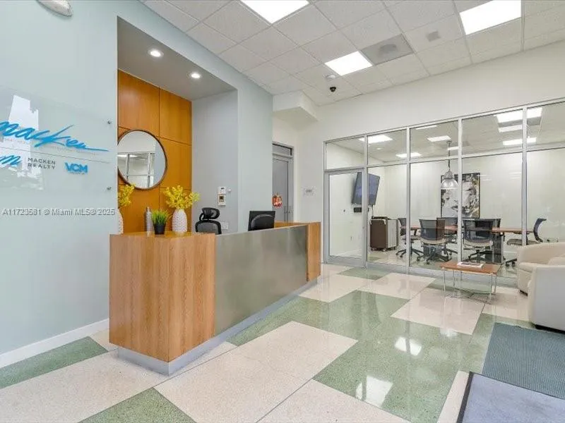 for sale at 2404 Hollywood Blvd, Hollywood FL 33020