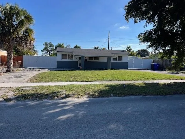 721 N 68th Ave, Hollywood FL 33024