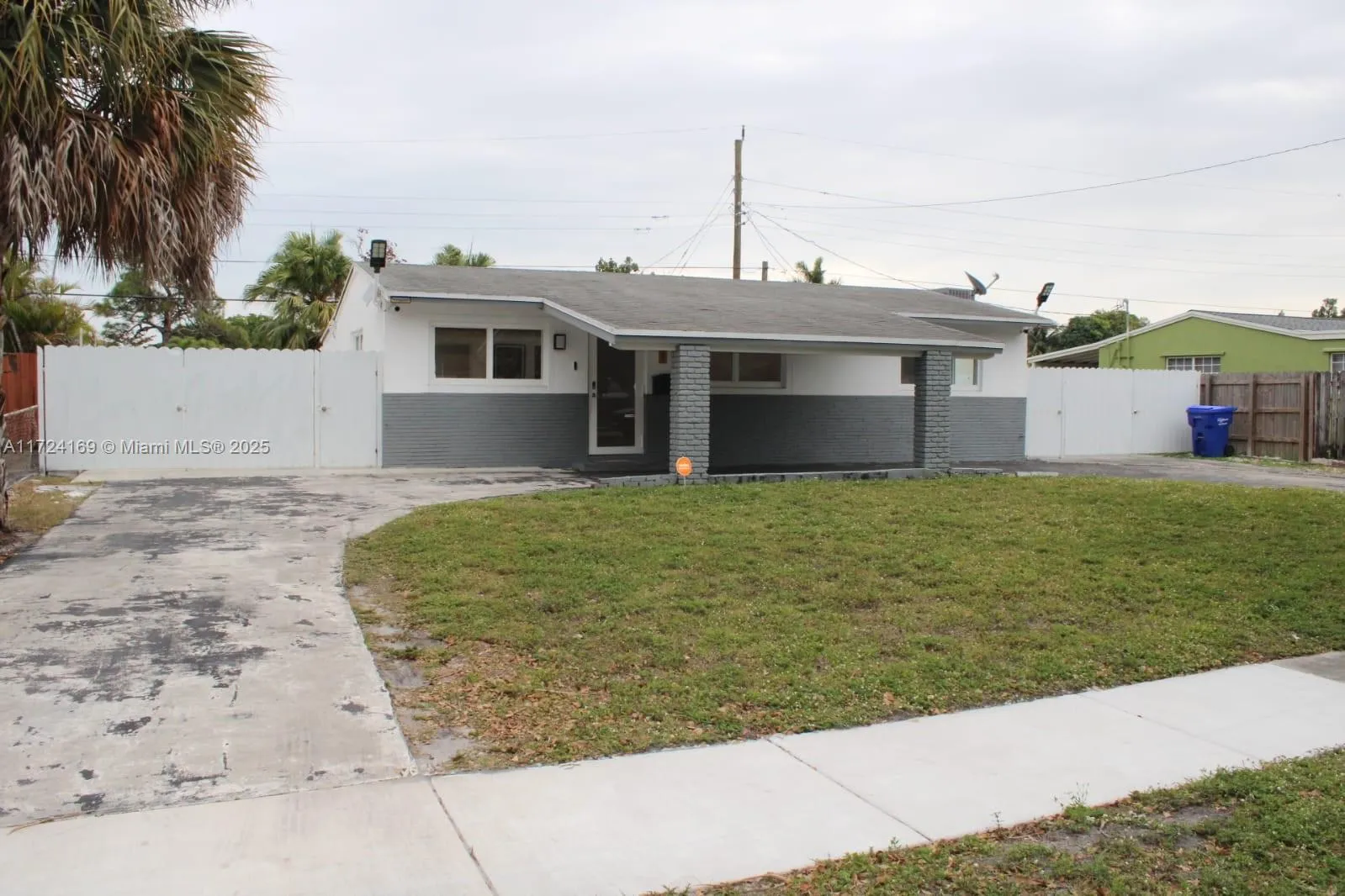 721 N 68th Ave, Hollywood FL 33024