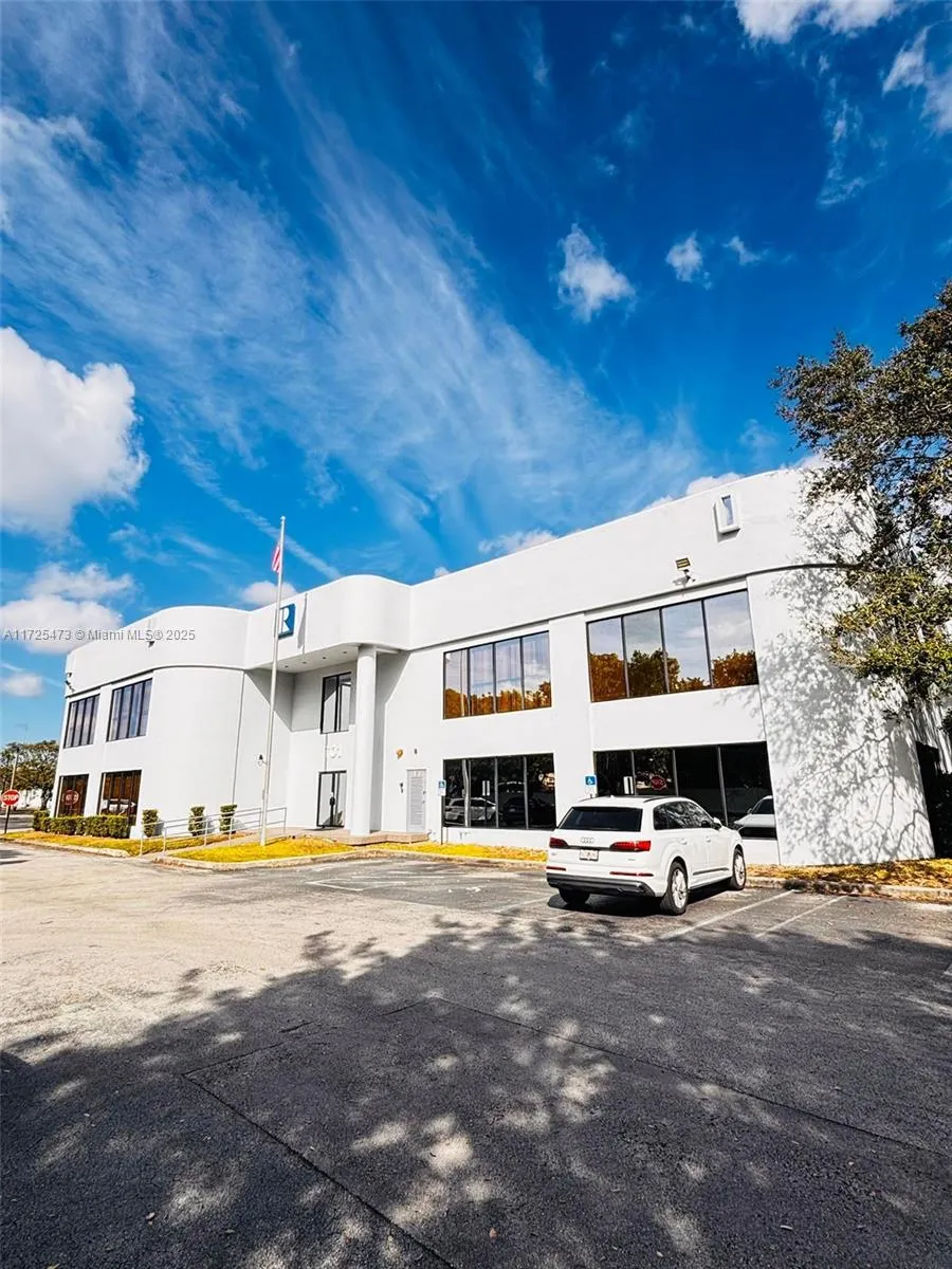 701 Promenade Dr suite 250, Pembroke Pines FL 33026