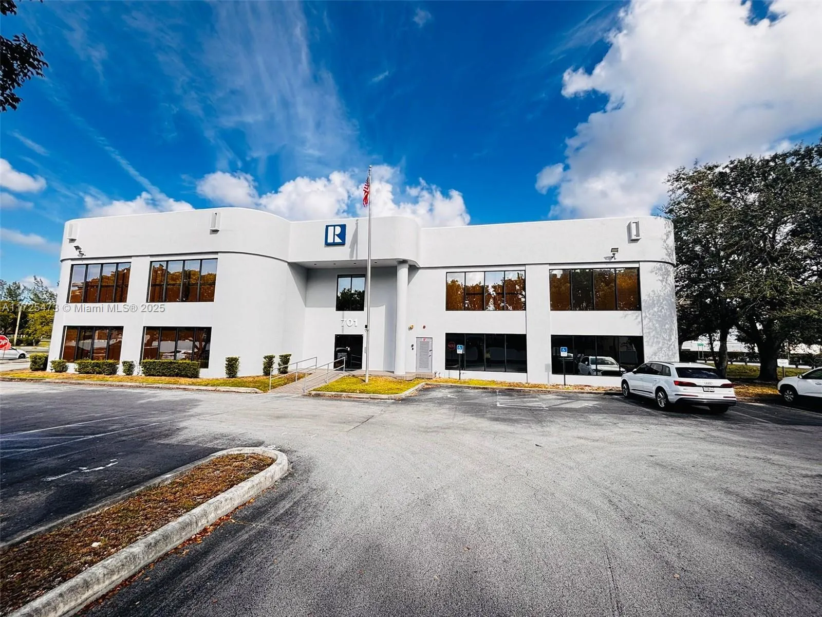 701 Promenade Dr suite 250, Pembroke Pines FL 33026