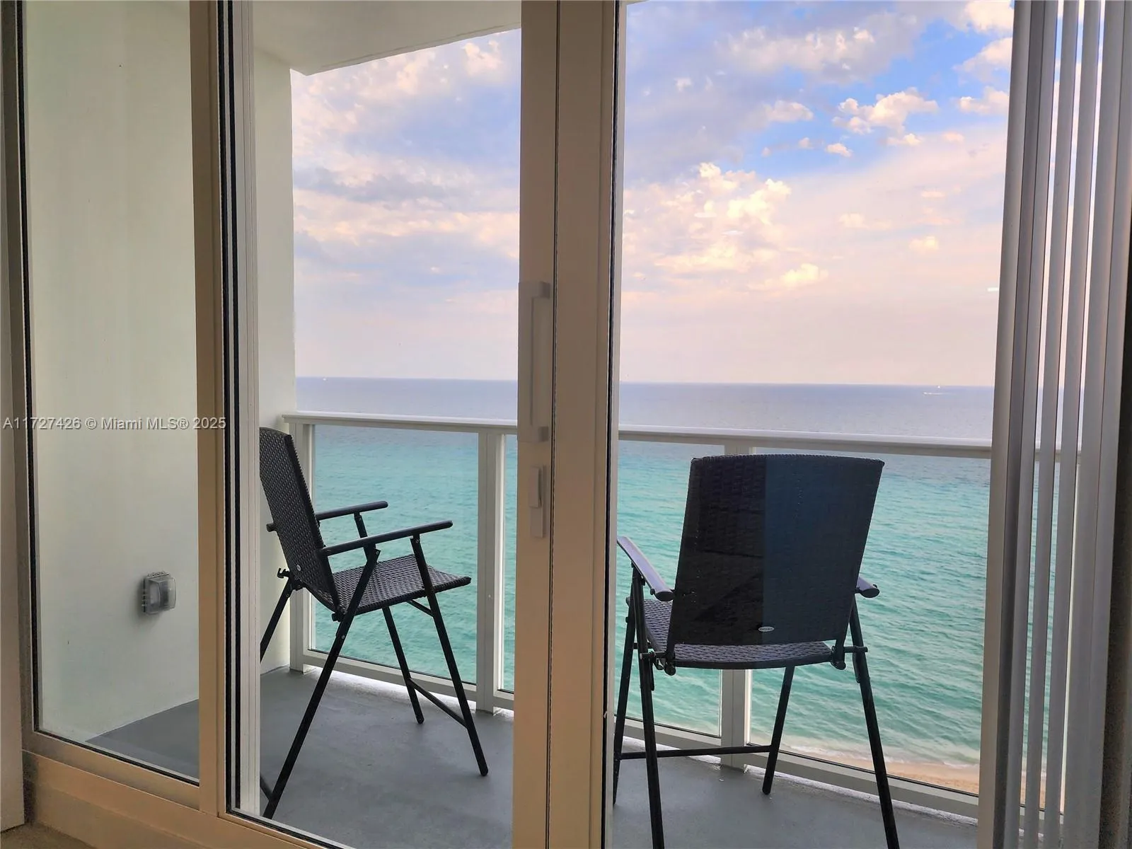 3505 S Ocean Dr # 1014, Hollywood FL 33019