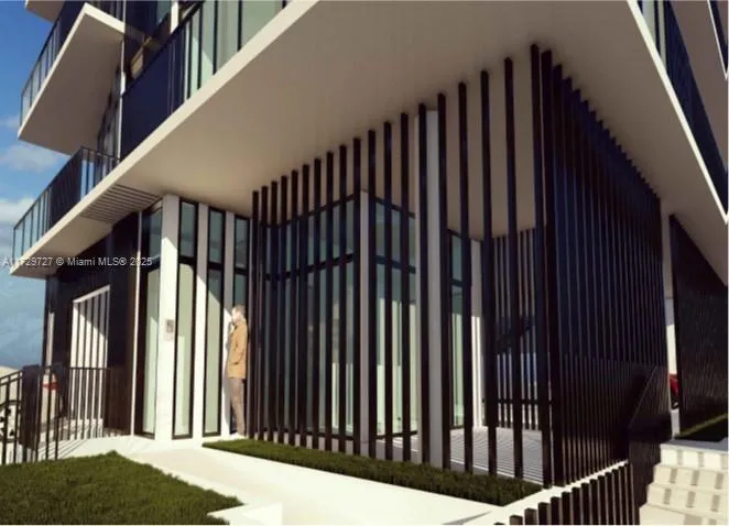 1311 15th Ter, Miami Beach FL 33139