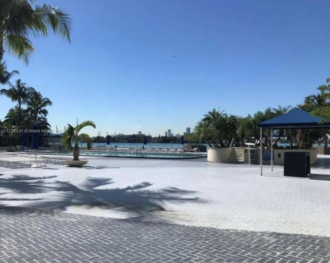 1200 WEST AVE # 924, Miami Beach FL 33139
