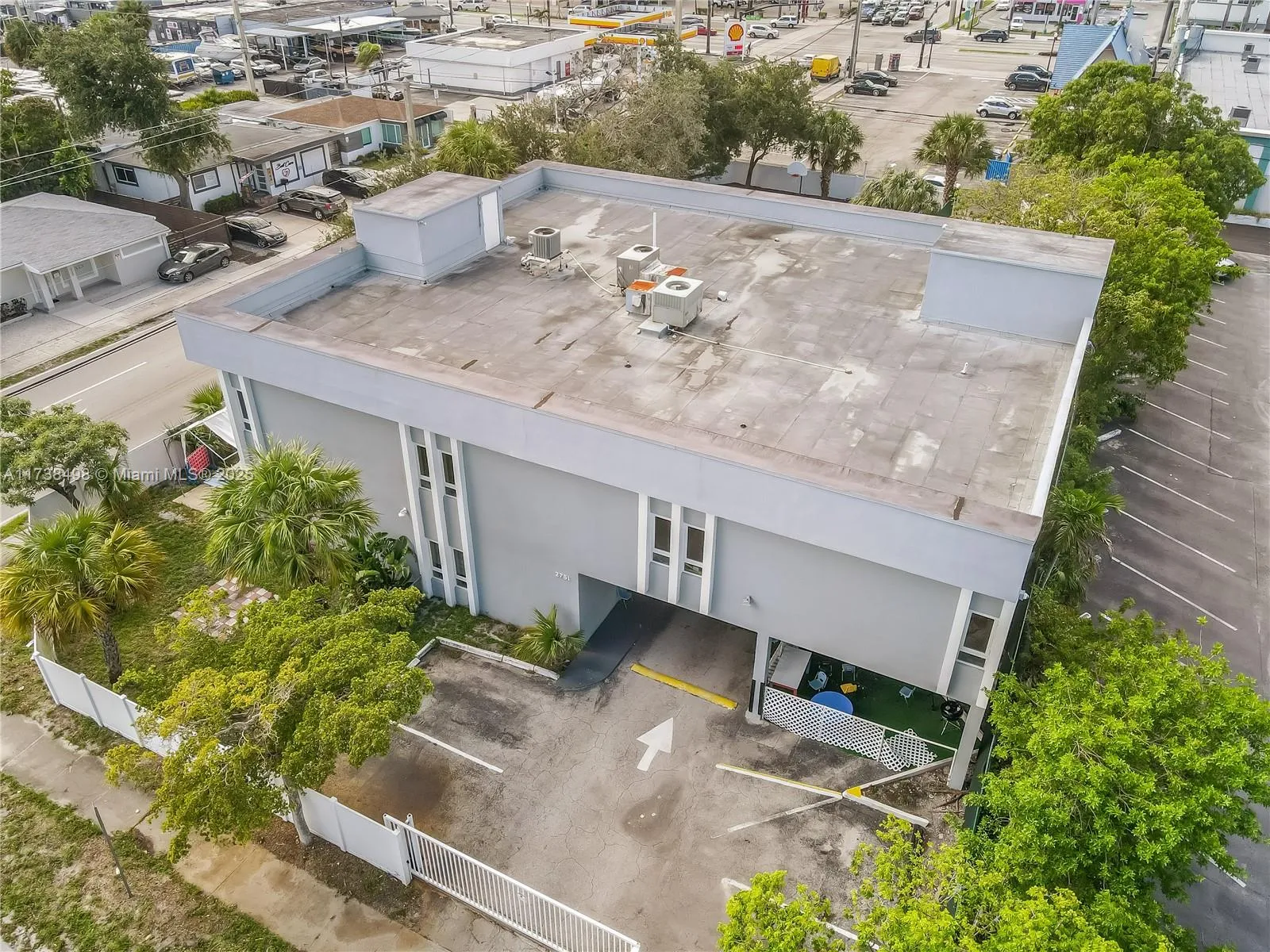 2751 Van Buren St, Hollywood FL 33020