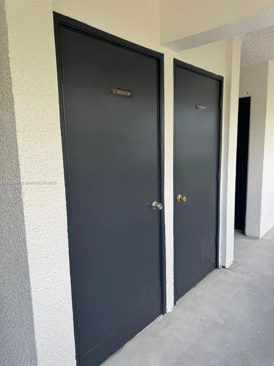 3301 Spanish Moss Ter # 415, Lauderhill FL 33319