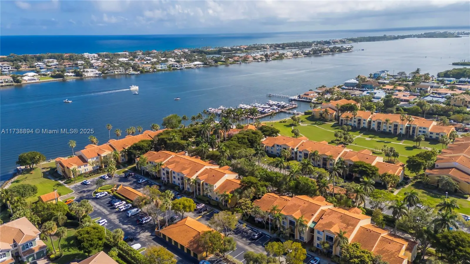 2 bedroom 1 bath for sale at 160 Yacht Club Way # 110, Hypoluxo FL 33462