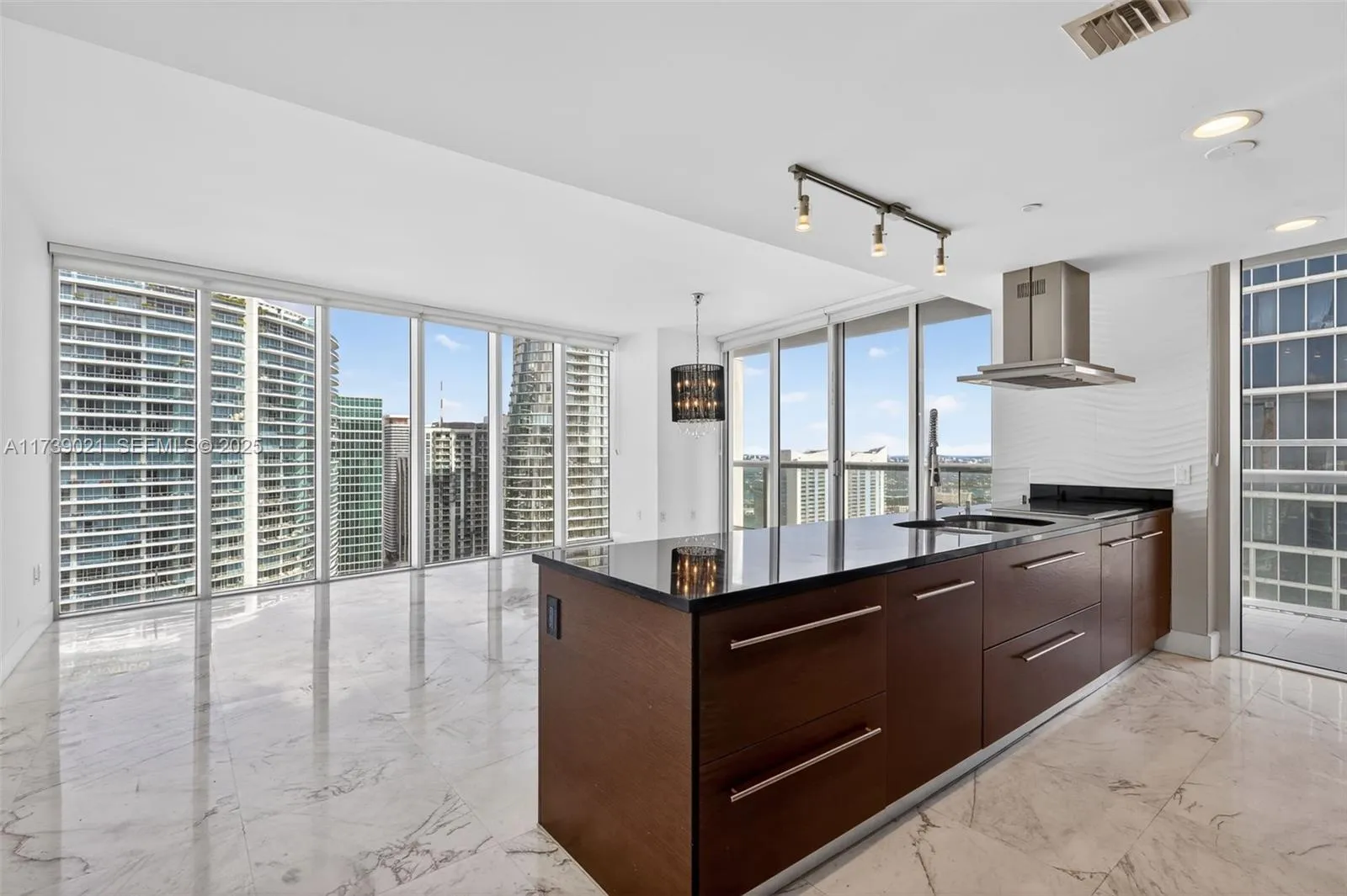 2 bedroom 2 bath for sale at 485 Brickell Ave # 4402, Miami FL 33131
