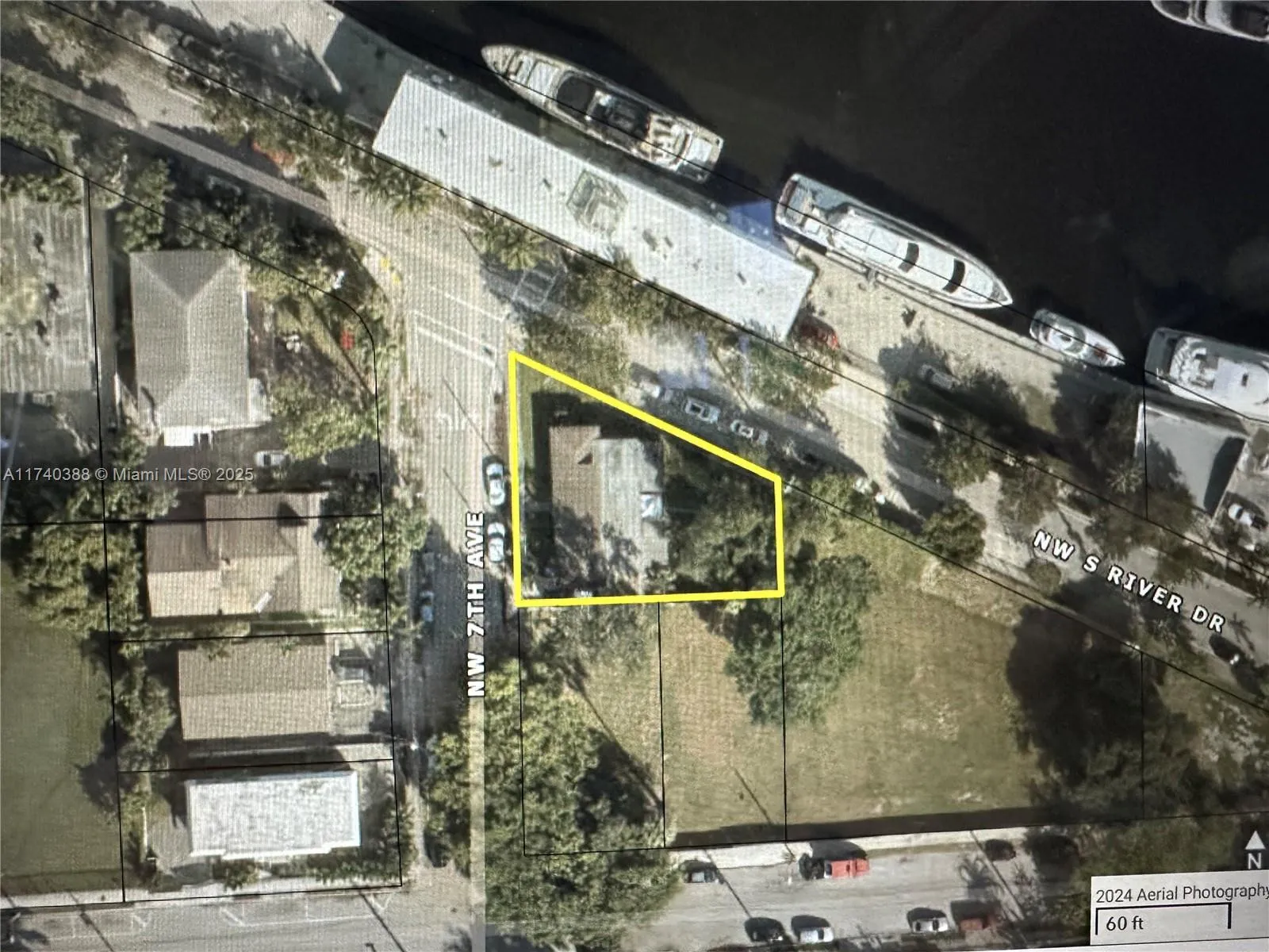 325 NW 7th Ave, Miami FL 33128