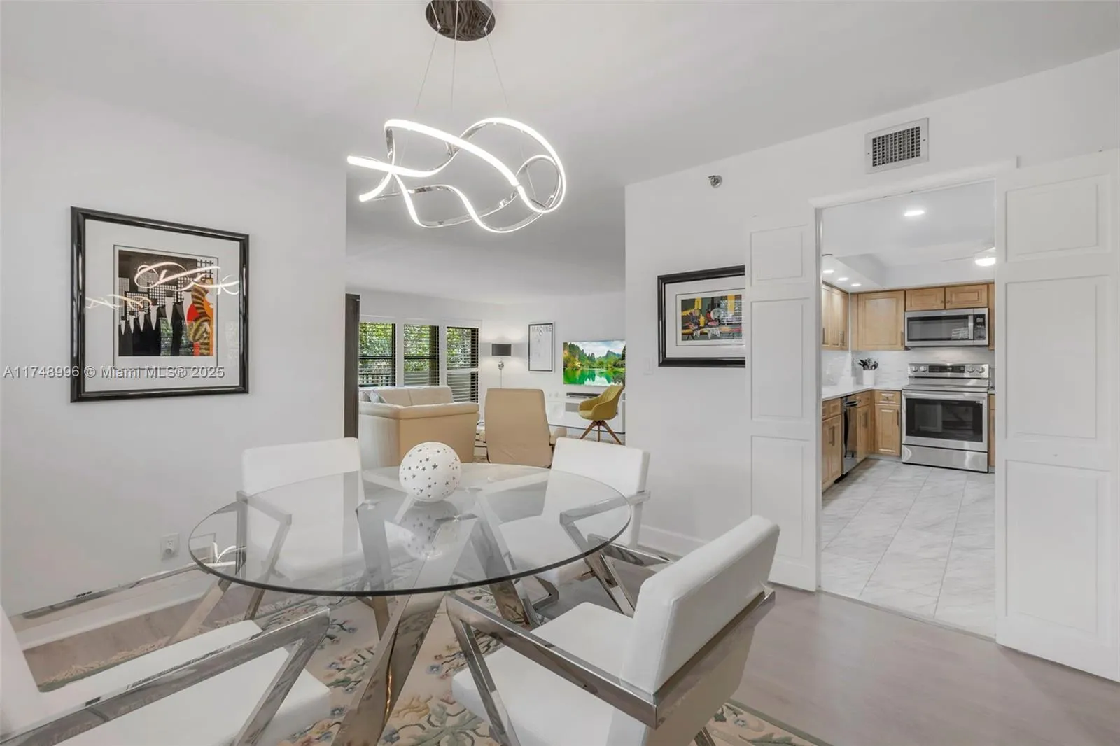 2 bedroom 2 bath for sale at 3200 Port Royale Dr N # 307, Fort Lauderdale FL 33308