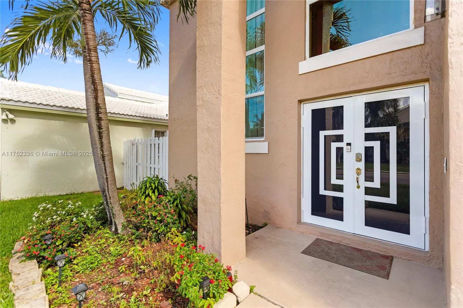 1071 SW 101st Ter, Pembroke Pines FL 33025