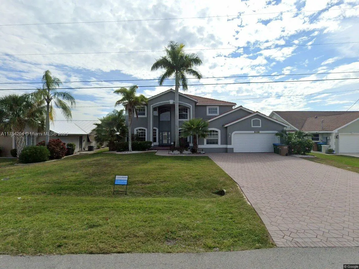 5 bedroom 4 bath for sale at 706 SW 56th Street, Cape Coral FL 33914