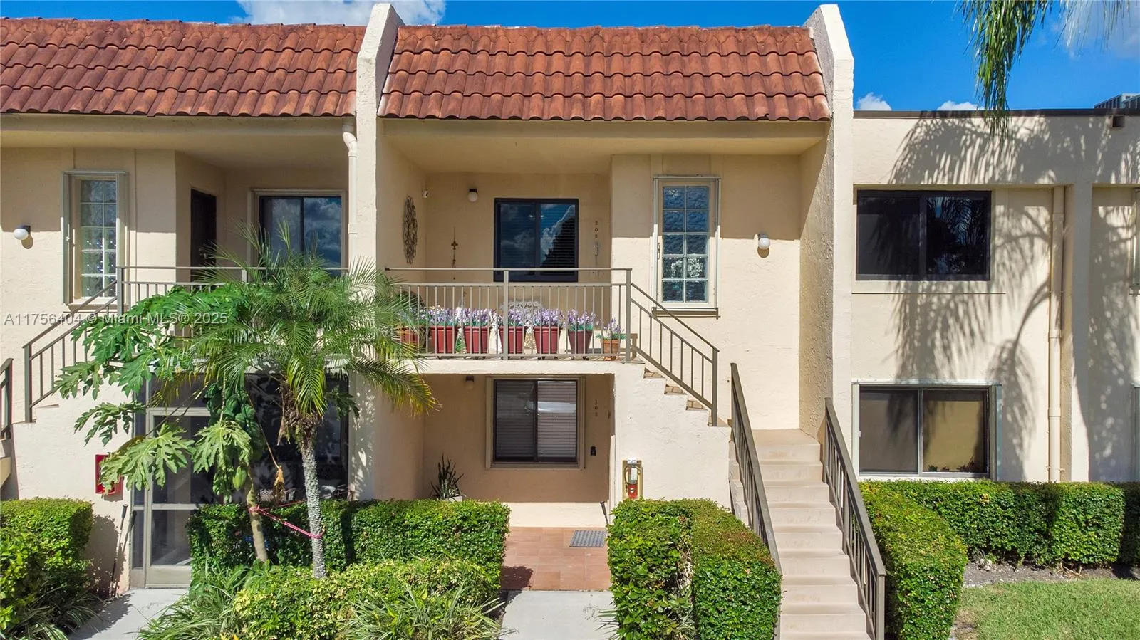 2 bedroom 2 bath for sale at 16471 Blatt Blvd # 205, Weston FL 33326