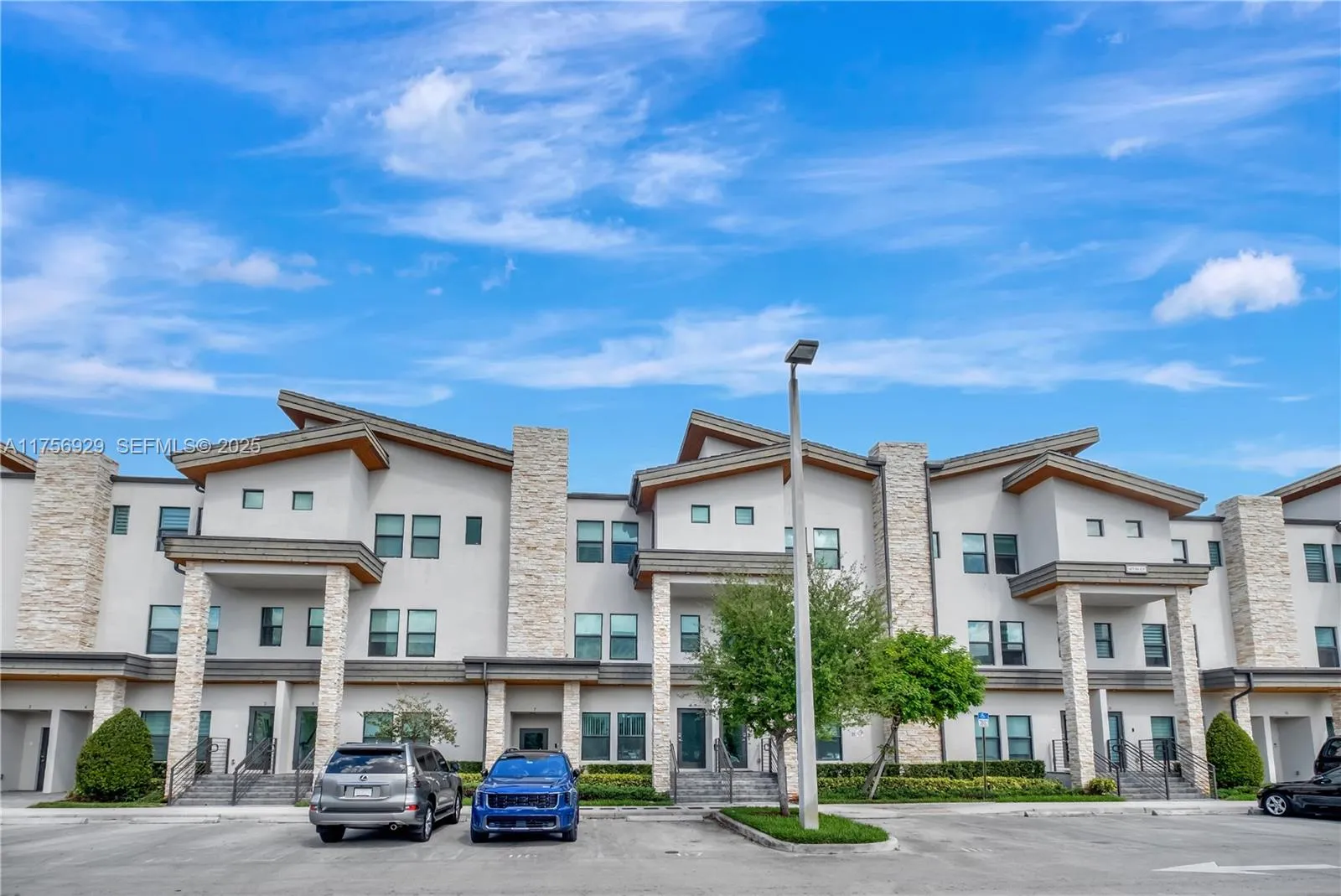 10473 NW 82nd St # 3, Doral FL 33178