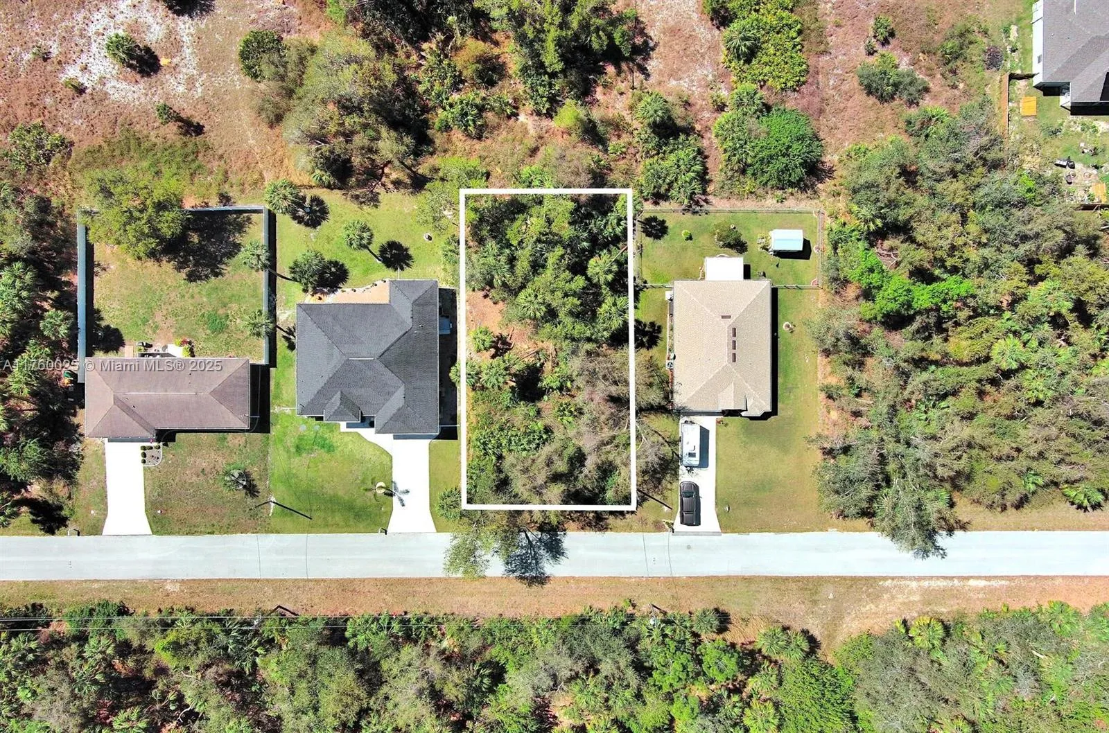 205 Ferdon Cir, Port Charlotte FL 33954