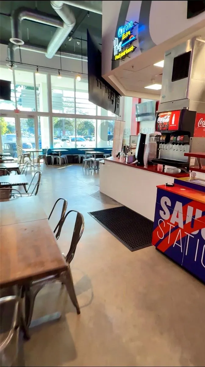 58 ST, Doral FL 33178